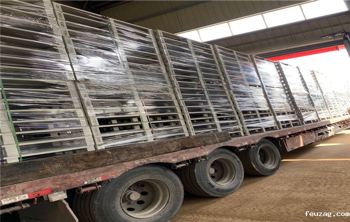 钢托盘发货